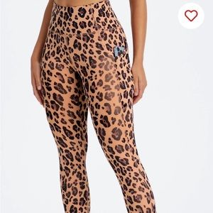 Fabletics 5’7” leggings